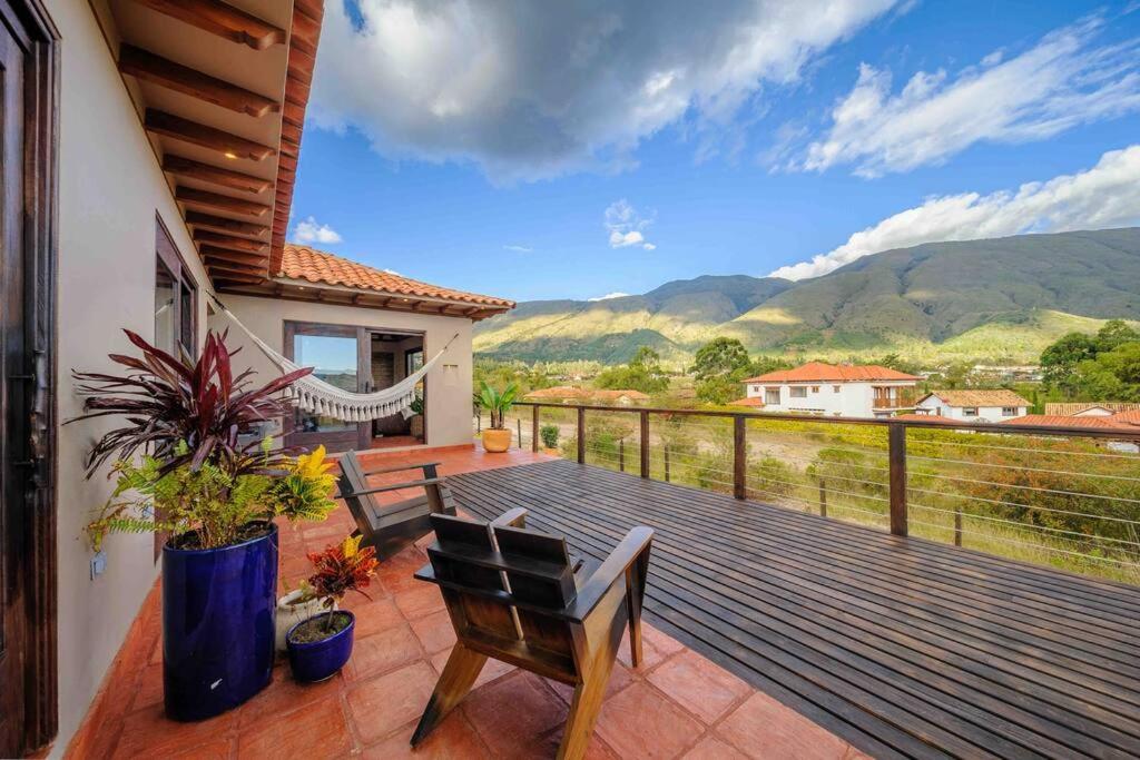Casa De Flores- Bugambilias Villa de Leyva