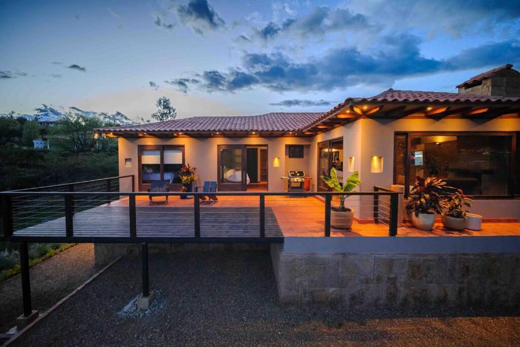Casa De Flores- Bugambilias Villa de Leyva