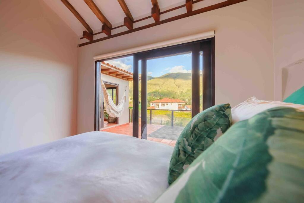 Casa De Flores- Bugambilias * Villa de Leyva