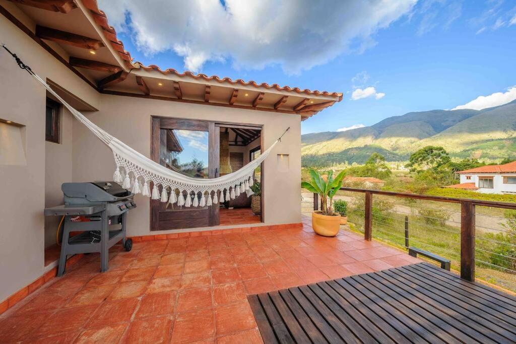 Casa De Flores- Bugambilias *