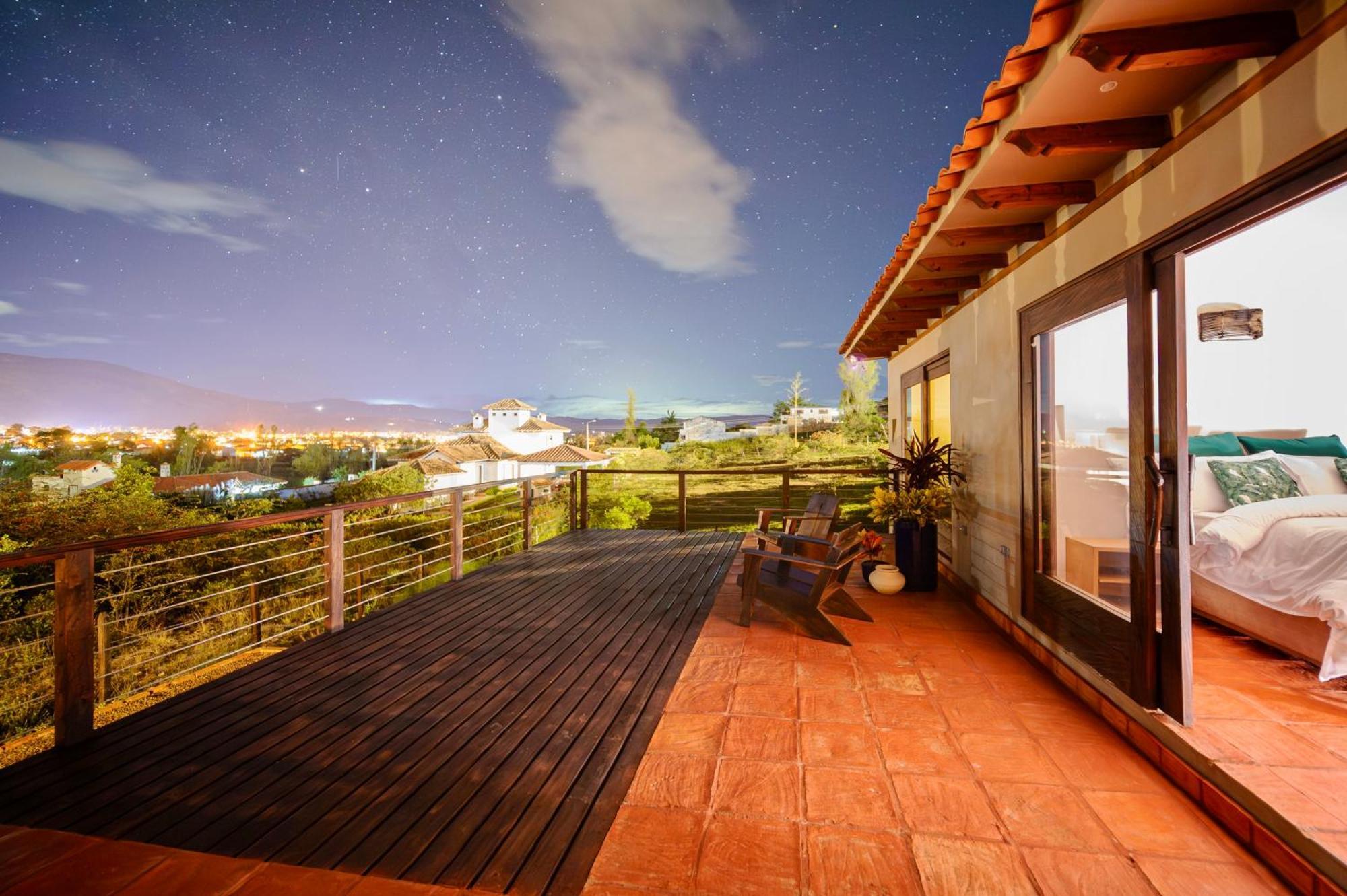 Holiday home Casa De Flores- Bugambilias